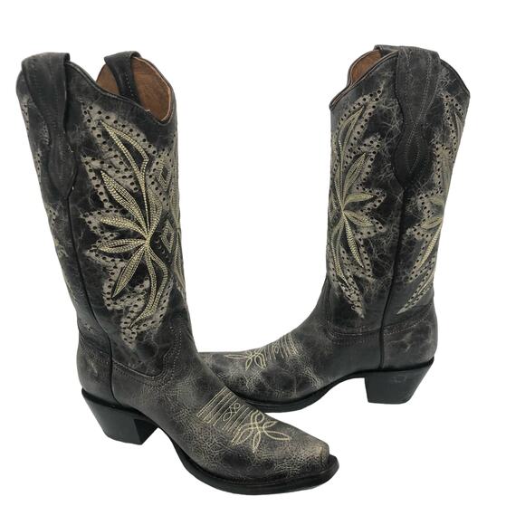 Circle G Women's Laser Embossed and Embroidery Snip Toe Western Boot Size 8.5 - Picture 9 of 11